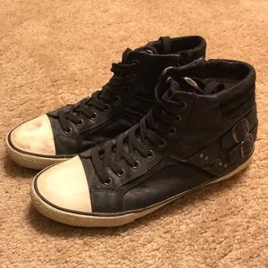 Black shoes men’s 10 Helix